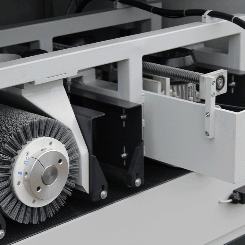 Edge-cutter-close-up-inside-end Edge Cutter Close Up Inside End